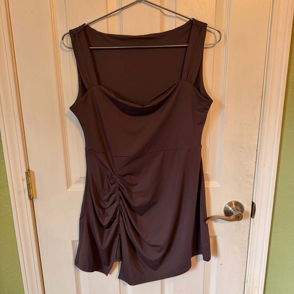 Elegant Brown Sleeveless Dress